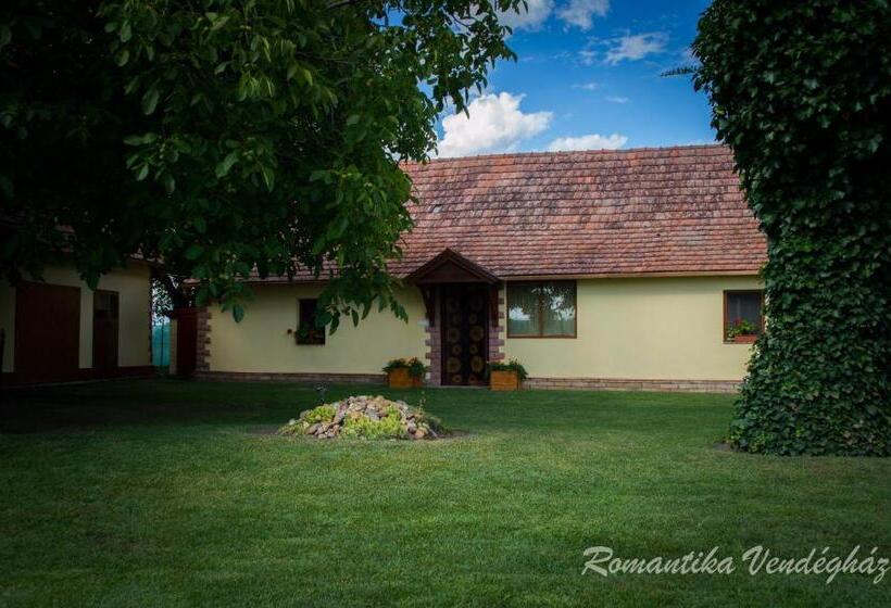 بنسيون Romantika Vendégház