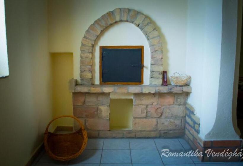 بنسيون Romantika Vendégház