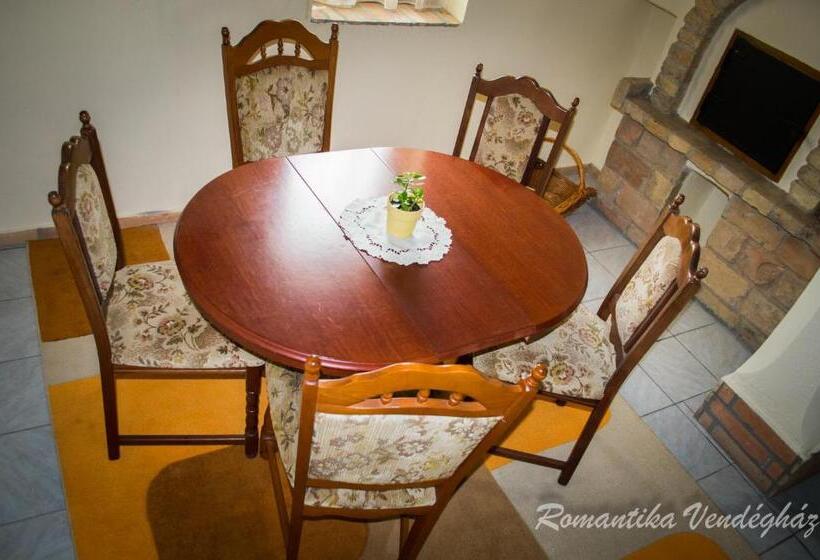 بنسيون Romantika Vendégház