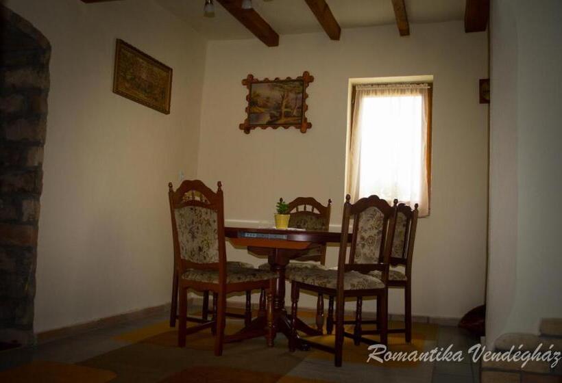 بنسيون Romantika Vendégház