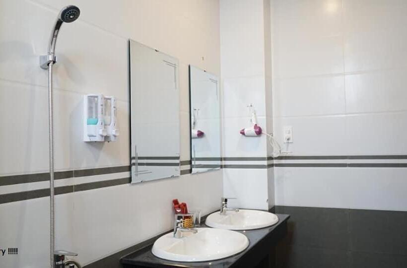 پانسیون Victor