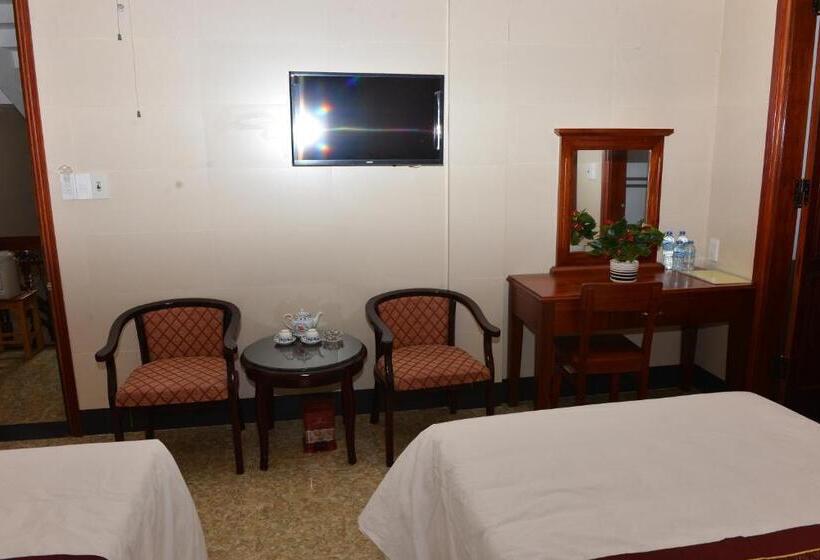 پانسیون Victor