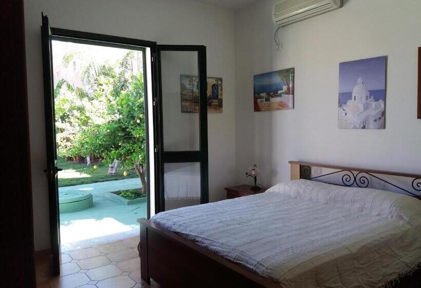 ペンション Villa Angela