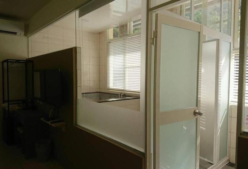 هاستل Dainty Spa