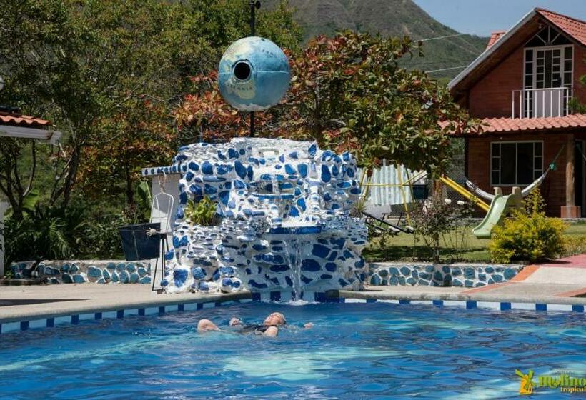 호스텔 Hostería Molino Tropical