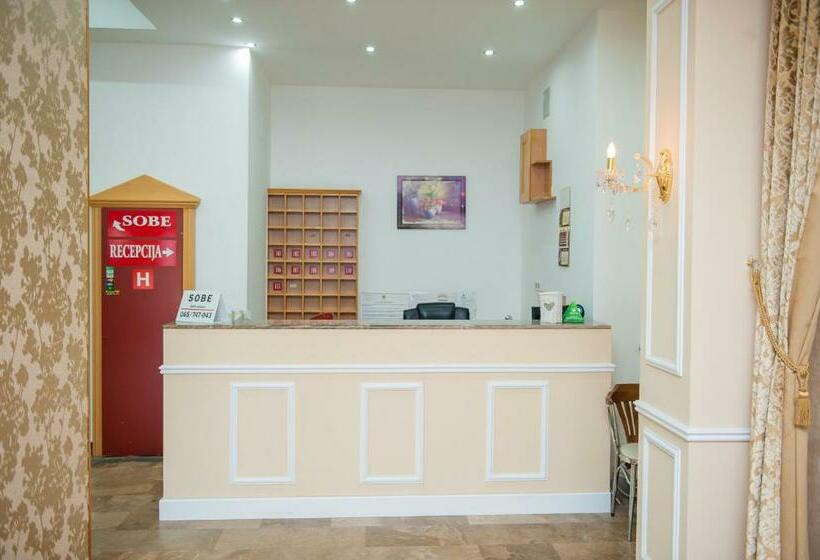 هاستل Prenoćište Nacional