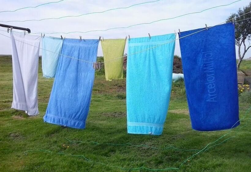 تختخواب و صبحانه Dalssel Farm Guesthouse