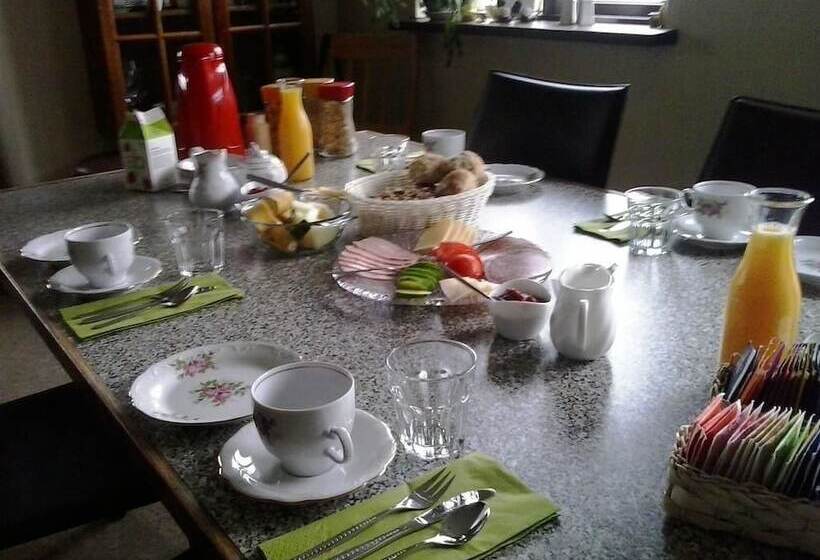 تختخواب و صبحانه Dalssel Farm Guesthouse