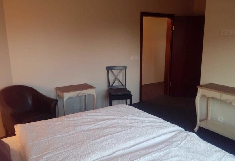 تختخواب و صبحانه Dalssel Farm Guesthouse