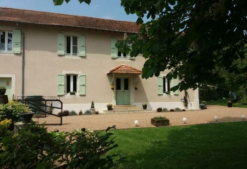 Bed and Breakfast Domaine Serrot