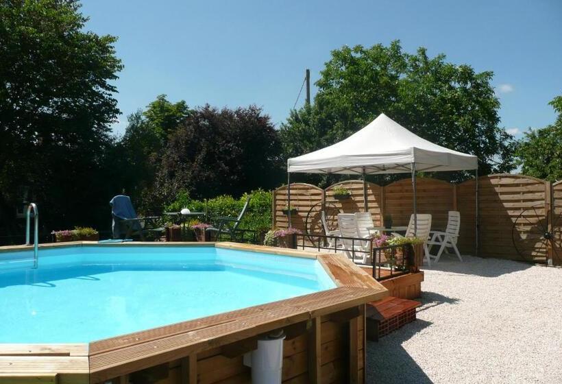 Bed and Breakfast Domaine Serrot