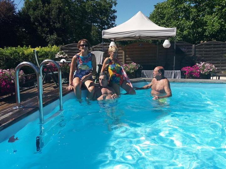 Bed and Breakfast Domaine Serrot