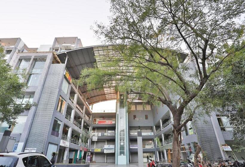 酒店 Flagship  The Grand Pritam