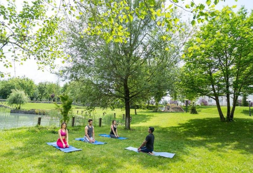 هتل Gabala Yengice Thermal Resort