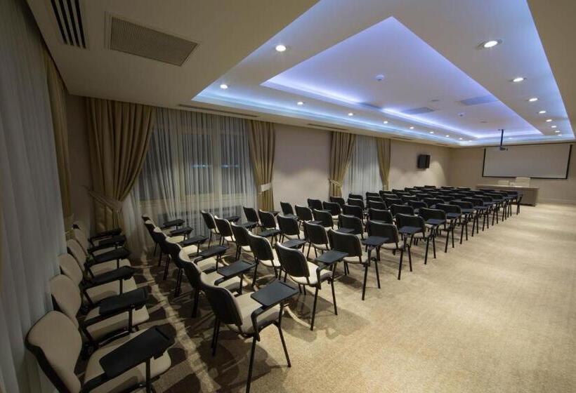 هتل Gabala Yengice Thermal Resort