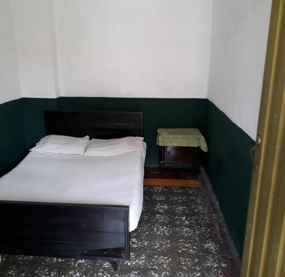 酒店 Residencias Escorial