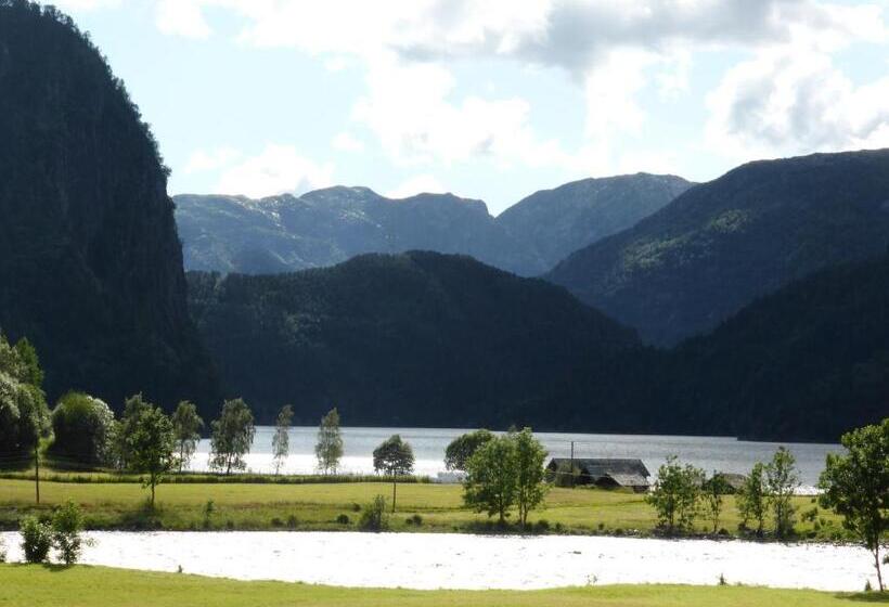 Отель Rongen Gard