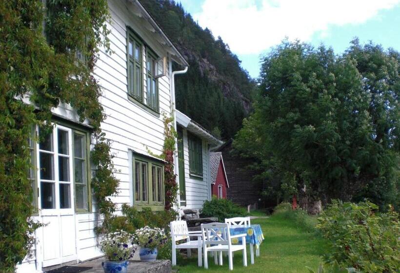 Отель Rongen Gard