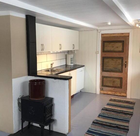 فندق Staurset Gård