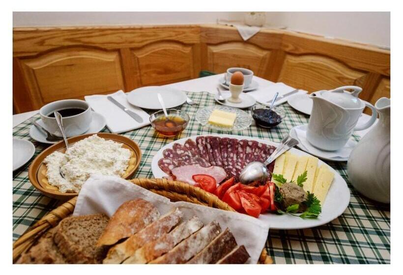 هتل Turistična Kmetija Stoglej