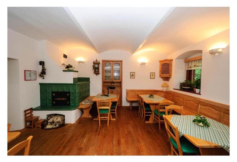 هتل Turistična Kmetija Stoglej