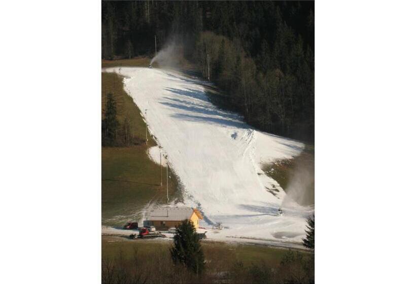 هتل Turistična Kmetija Stoglej