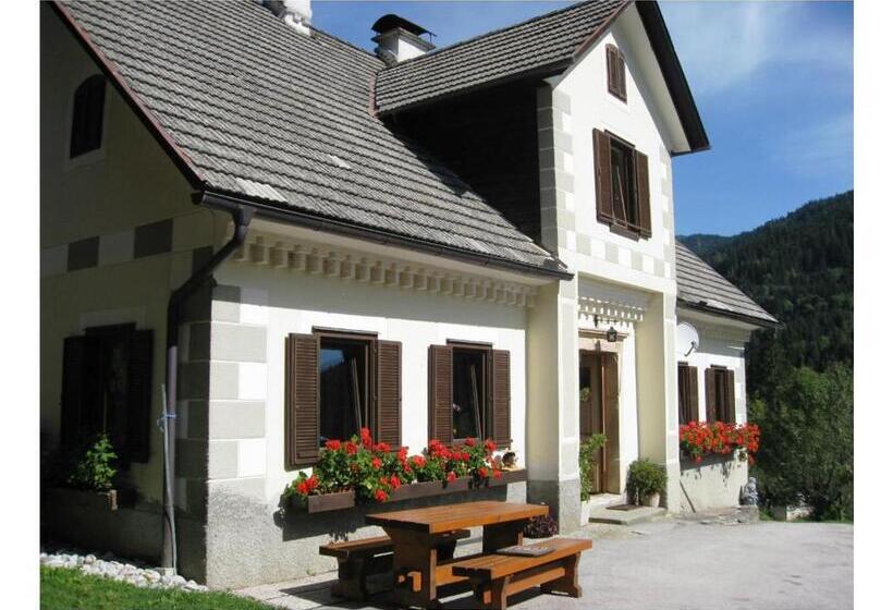 هتل Turistična Kmetija Stoglej