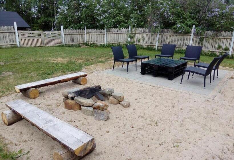 Montolan Koulun Majatalo