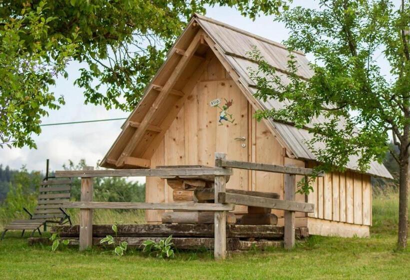 پانسیون Bee House Maya