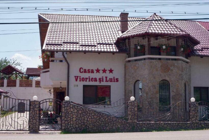 펜션 Casa Viorica și Luis