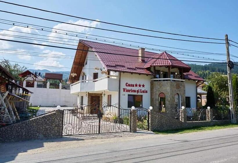 펜션 Casa Viorica și Luis
