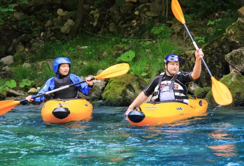 پانسیون Juvanova Hiša   Apartments And Rooms