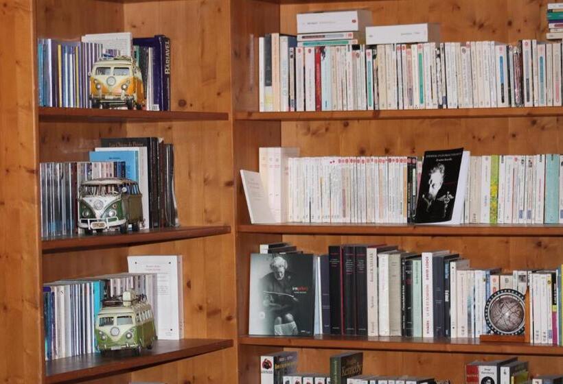 膳宿费 La Roulotte De La Maison Du Bonheur