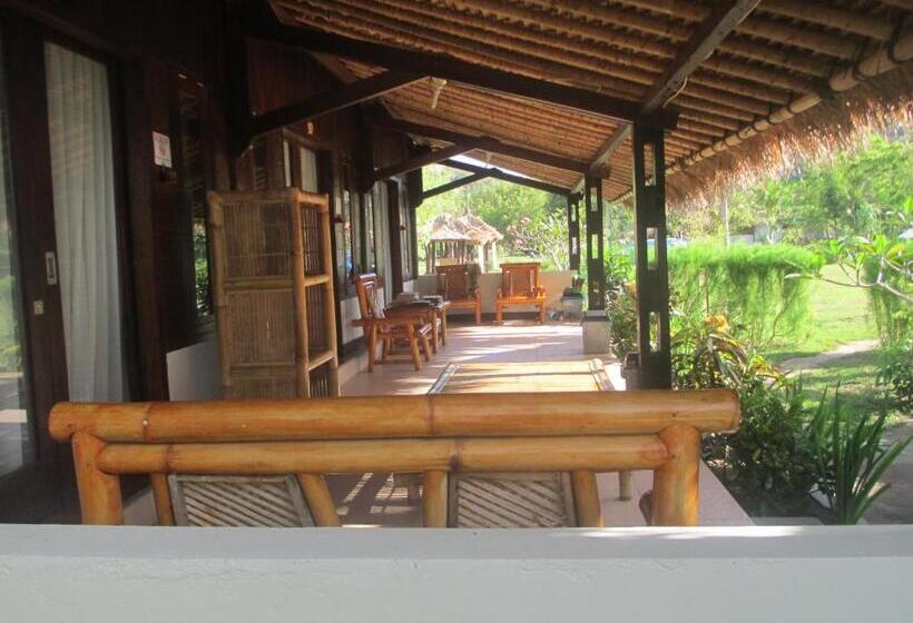 פנסיון Selong Belanak Bungalows