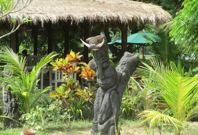 Pensão Selong Belanak Bungalows