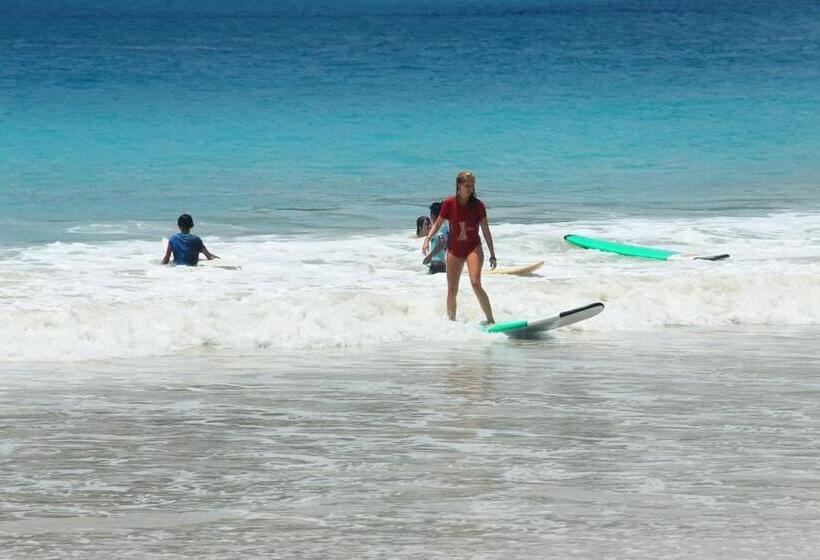 Pensão Selong Belanak Bungalows