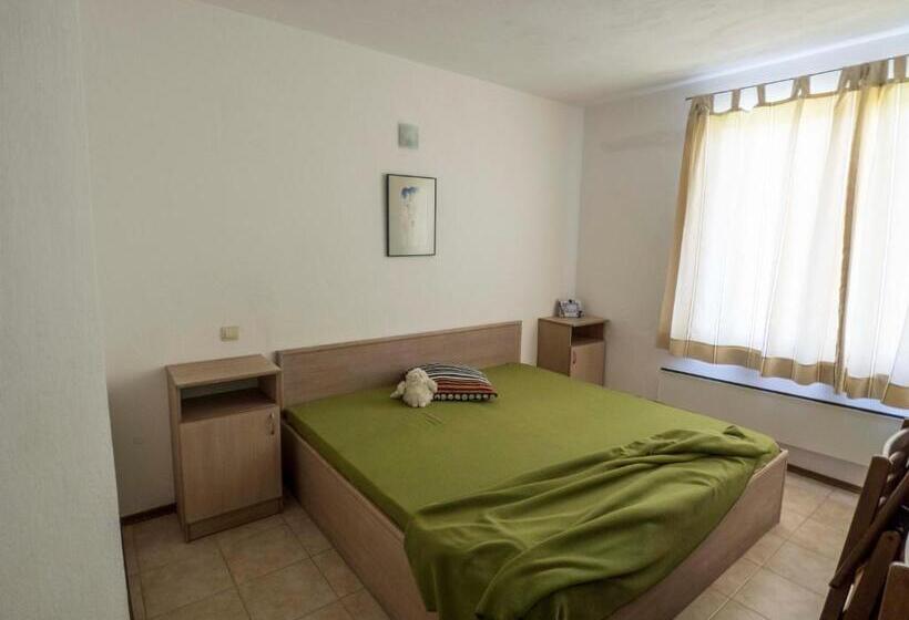 ペンション Villa Stella