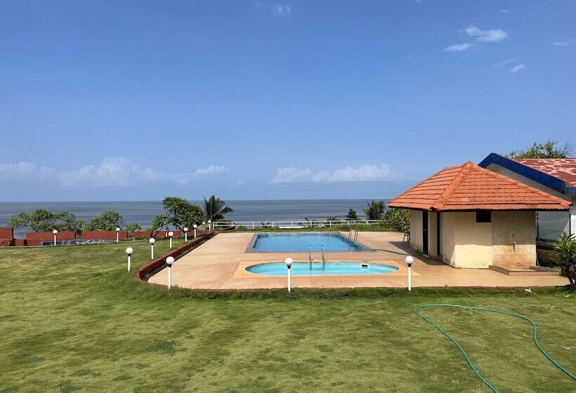 منتجع Sagar Sawali Ladghar