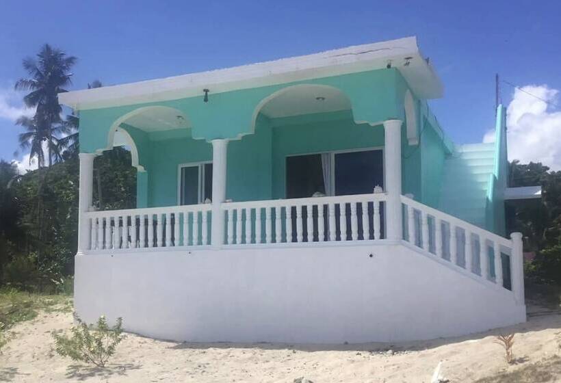 Whitesands Beach Resort