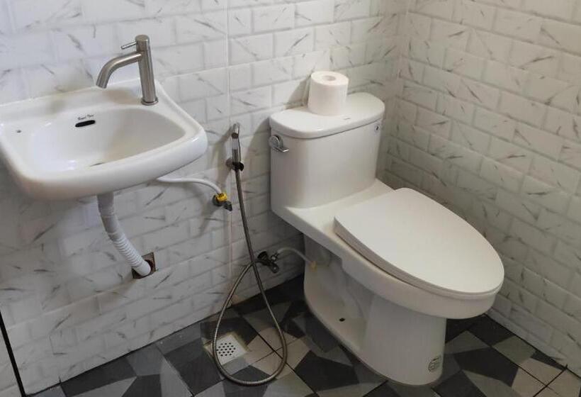 Whitesands Beach Resort