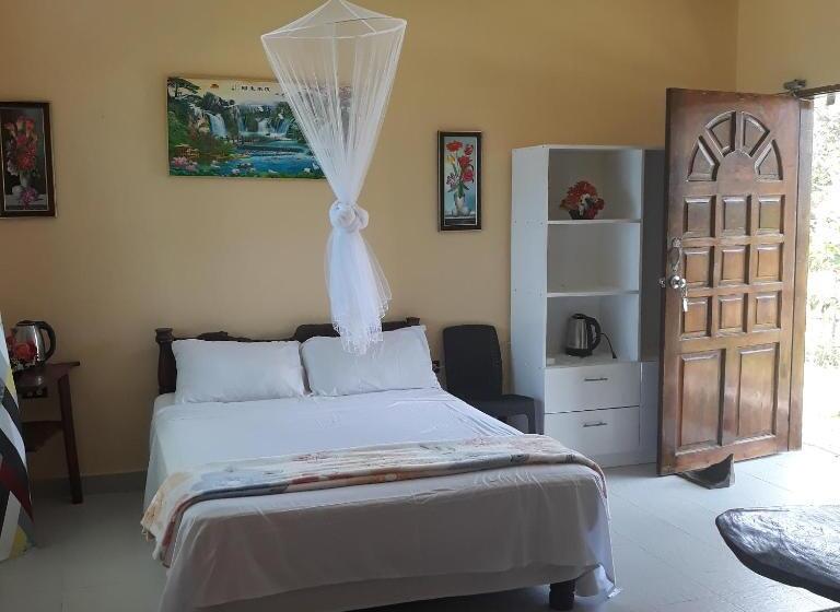 Whitesands Beach Resort