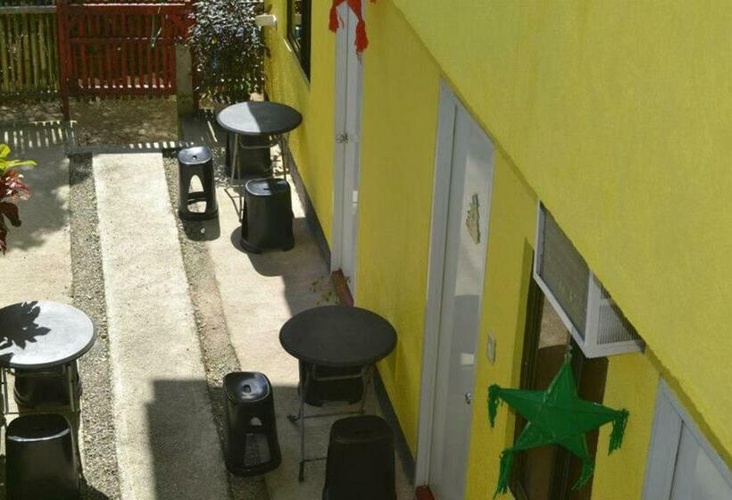 Schronisko Ellen S Resort