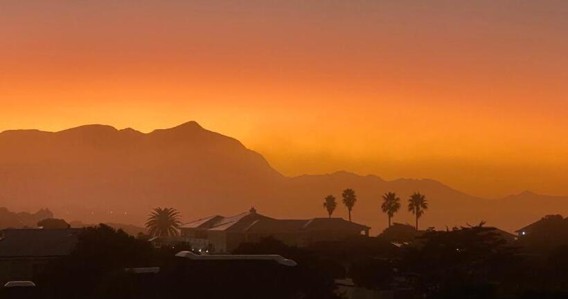 住宿加早餐 White Pearl