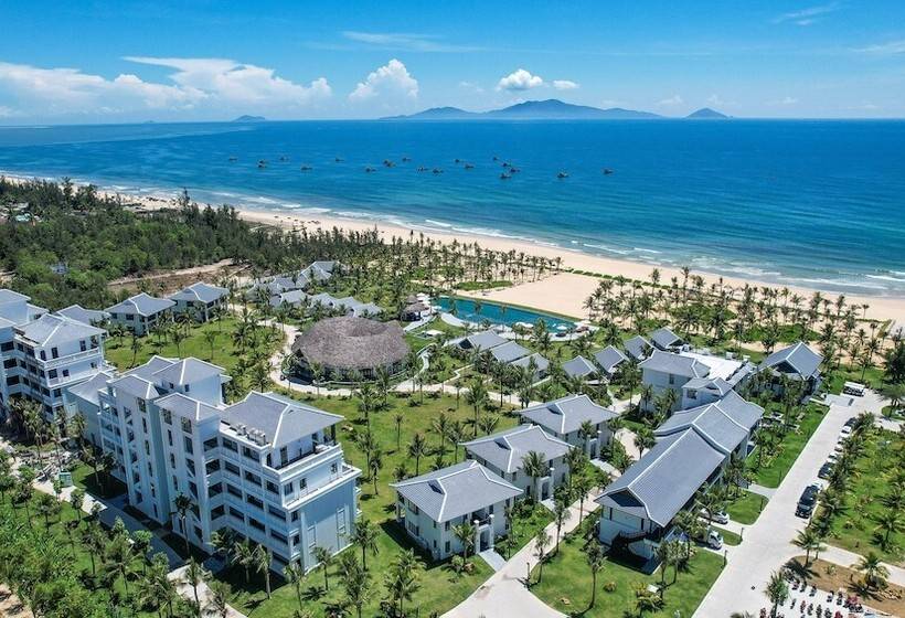 Bliss Hoi An Beach Resort & Wellness