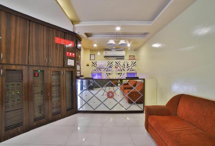 Fabhotel Kalash Residency