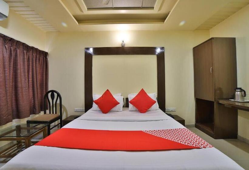 Fabhotel Kalash Residency