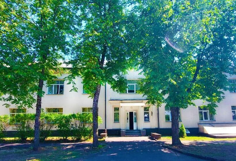 Happy Hostel