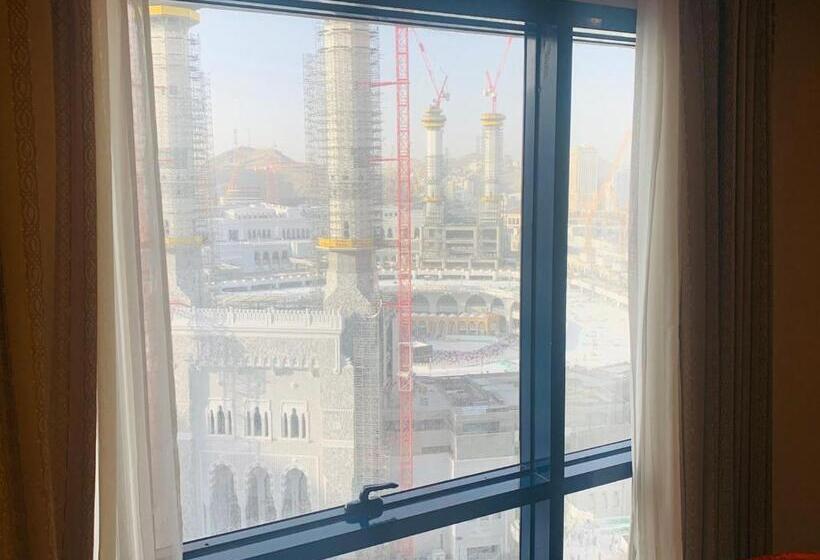 Al Safwah Hotel First Tower 1