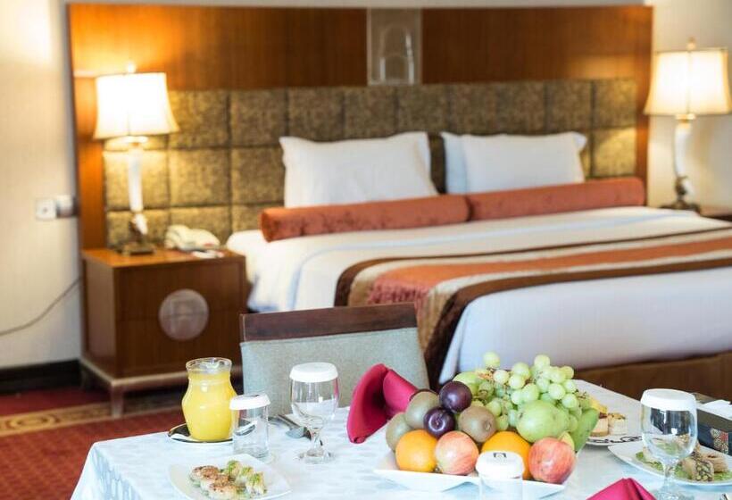 Al Safwah Hotel First Tower 1