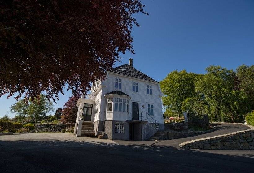 ホテル Bekkjarvik Gjestgiveri